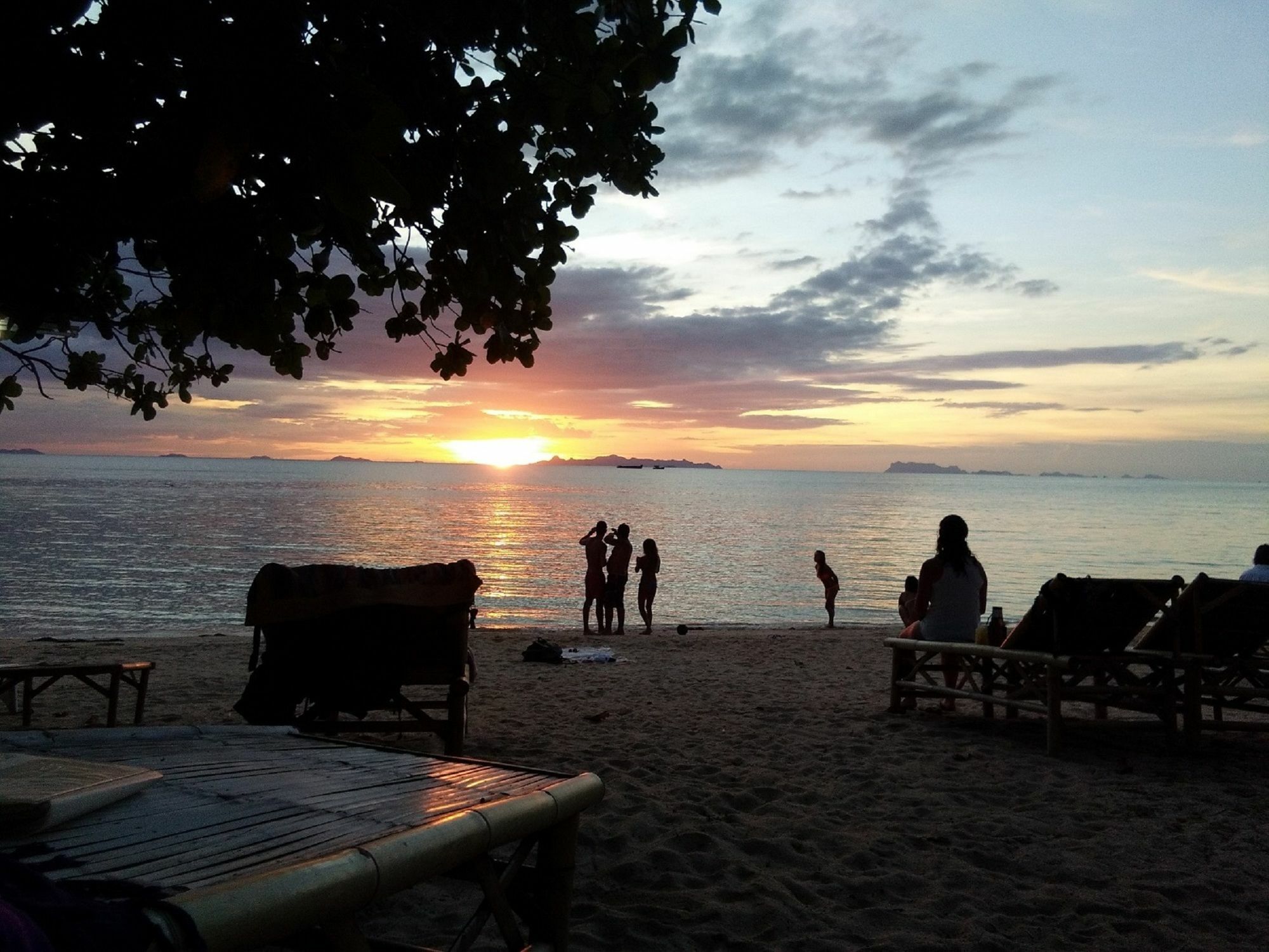 I Talay Beach Bar & Cottage Taling Ngam المظهر الخارجي الصورة