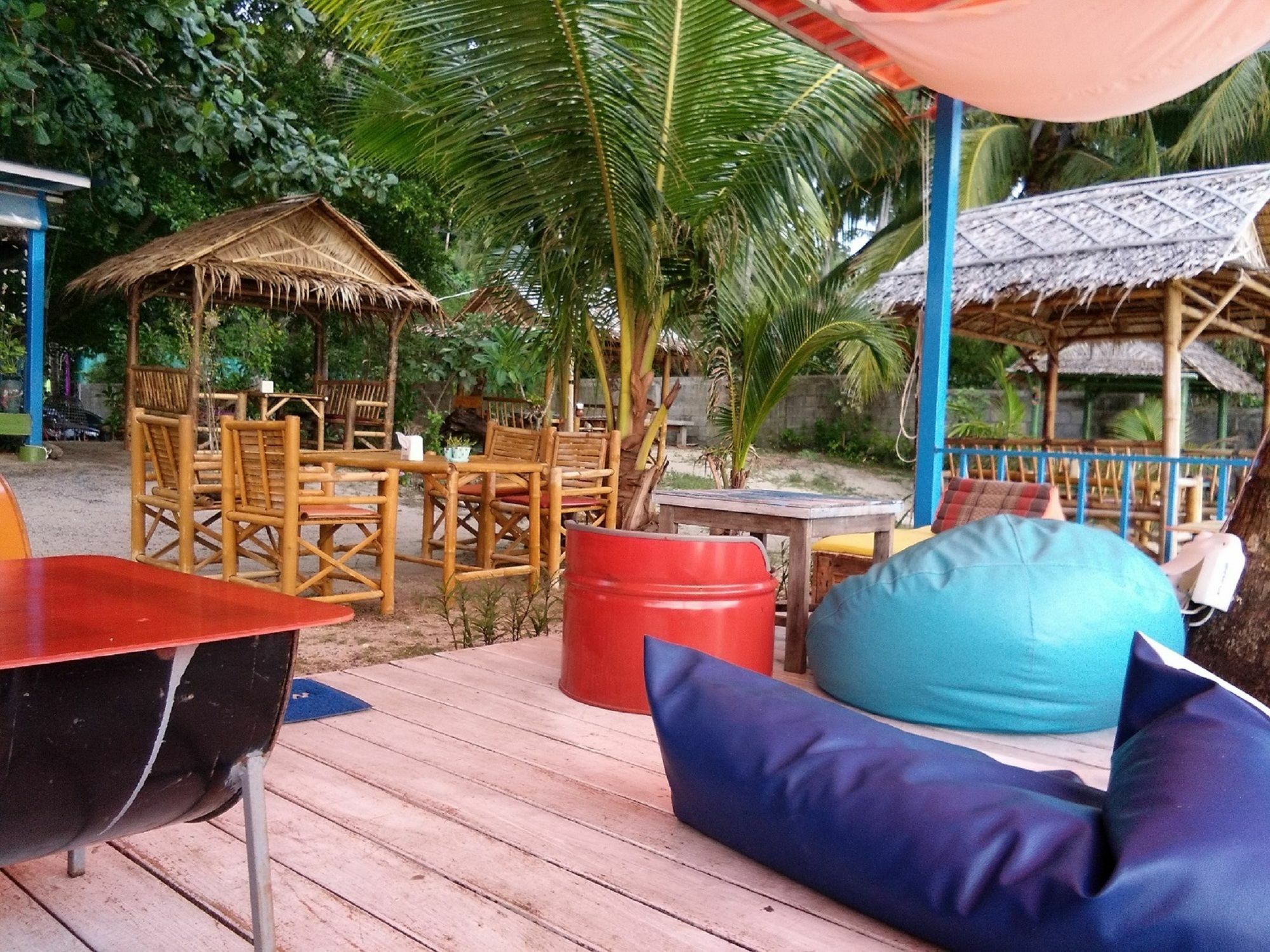 I Talay Beach Bar & Cottage Taling Ngam المظهر الخارجي الصورة